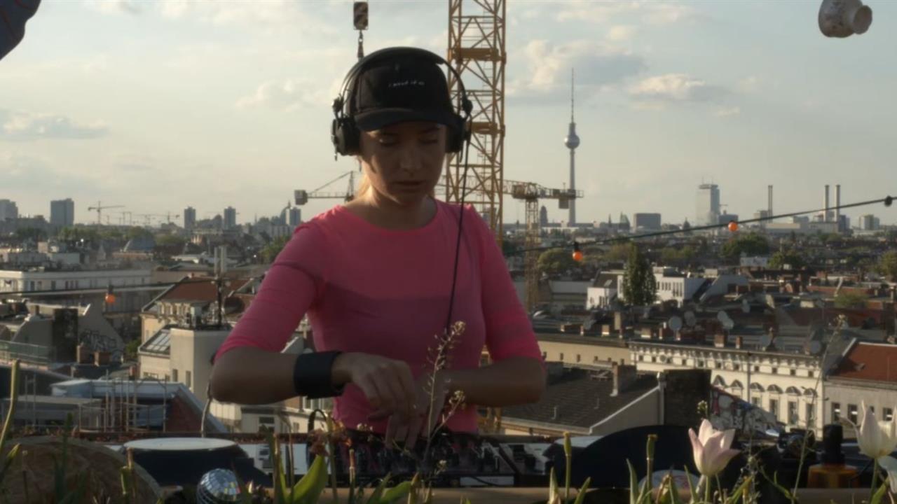 Yulia Niko - Live @ Birdhouse x Berlin Roof 2020
