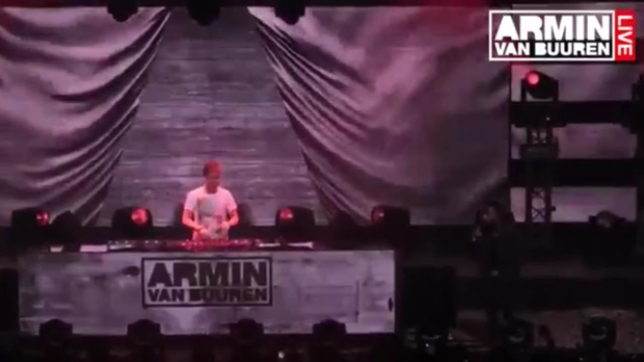 Armin van Buuren - Live @ FreakNight Festival 2016